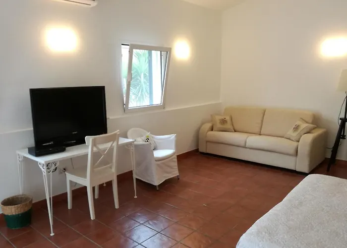 招待所 Countryhouse